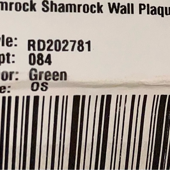 Rae Dunn Shamrock wall decor - Picture 4 of 4